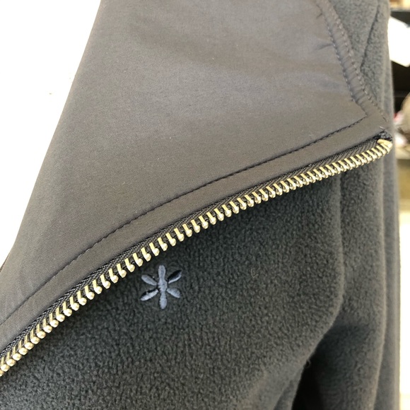 🍂 Fleece Jacket 🍂 - Picture 5 of 7